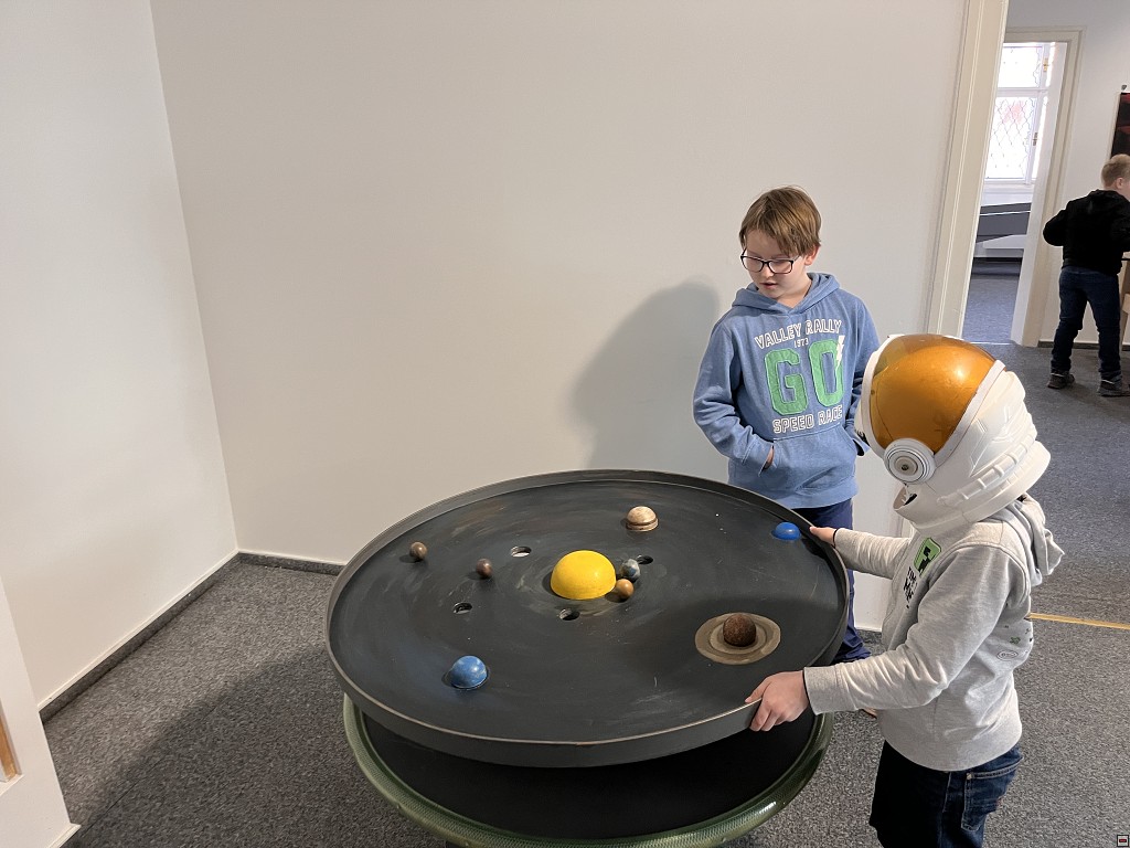 img00033.jpg